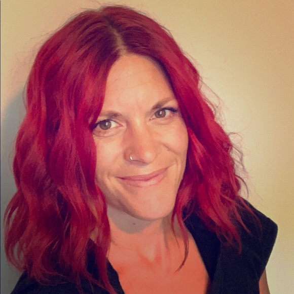 Meet your Posher, Jilly - Picture 1 of 1